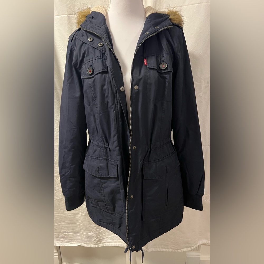 Levi’s Women's Navy Blue Jacket with Faux Fur Hood - size medium